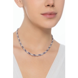 Collier en or blanc avec saphirs bleus et diamants alternés  2