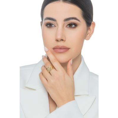 Bague à bande ondulée en or jaune 18 carats