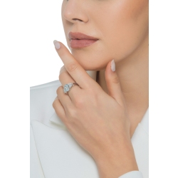 Bague en or blanc 18kt aigue-marine ovale et diamants  2