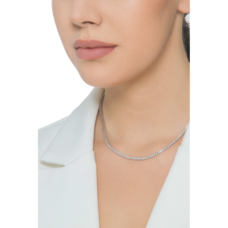Collier ras-du-cou tennis en or blanc 18k avec diamants