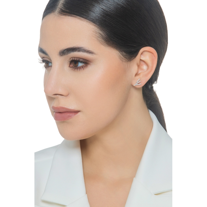 Boucles d’oreilles en or blanc 18k avec diamants