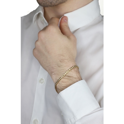 Bracelet Tennis carré en or jaune 18 carats avec diamants taille brillant