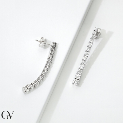 Boucles d’oreilles tennis en or blanc 18k à design dégradé 1,55 ct