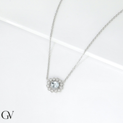 Collier superbe aigue-marine ovale et de diamants en or blanc 18k