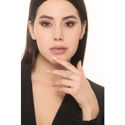 Bague or rose 18k diamants fleurs