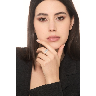 Bague en or blanc 750 avec 3 aigues-marines