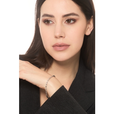 Bracelet tennis en or blanc et diamants pour femmes