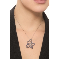 Collier design avec pendentif papillon en or blanc 18k orné de saphirs bleus 2