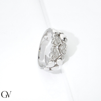 Bague Bande en Or Blanc 18 Carats avec Cœurs en Diamants