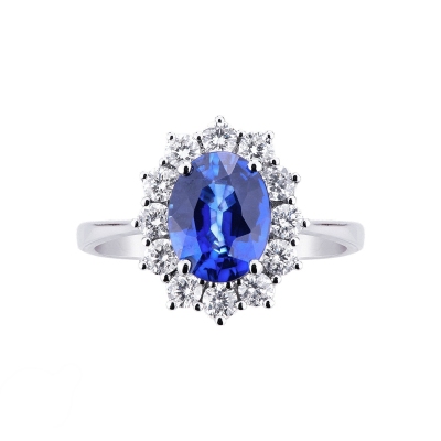 Bague halo en or blanc 18k avec saphir bleu  9x7 mm