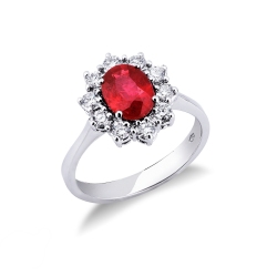 Bague rubis ovale et halo de diamants en or blanc 18k