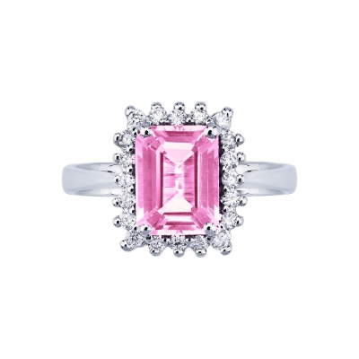 Bague en or blanc avec saphir rose et halo de diamants