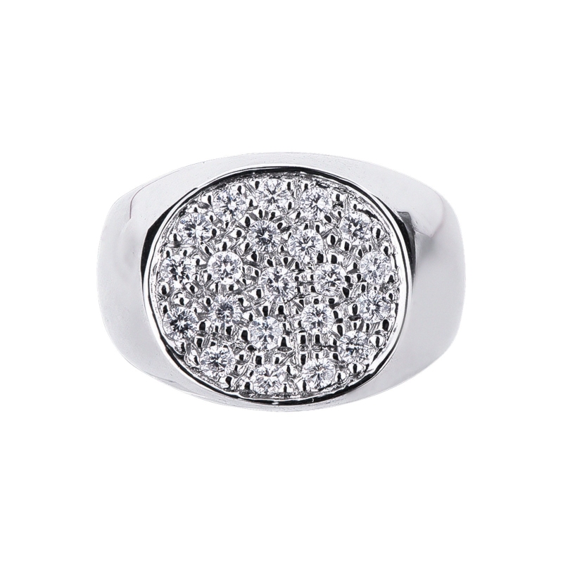 Chevalière en or blanc 18k  ronde avec pavé de diamants 