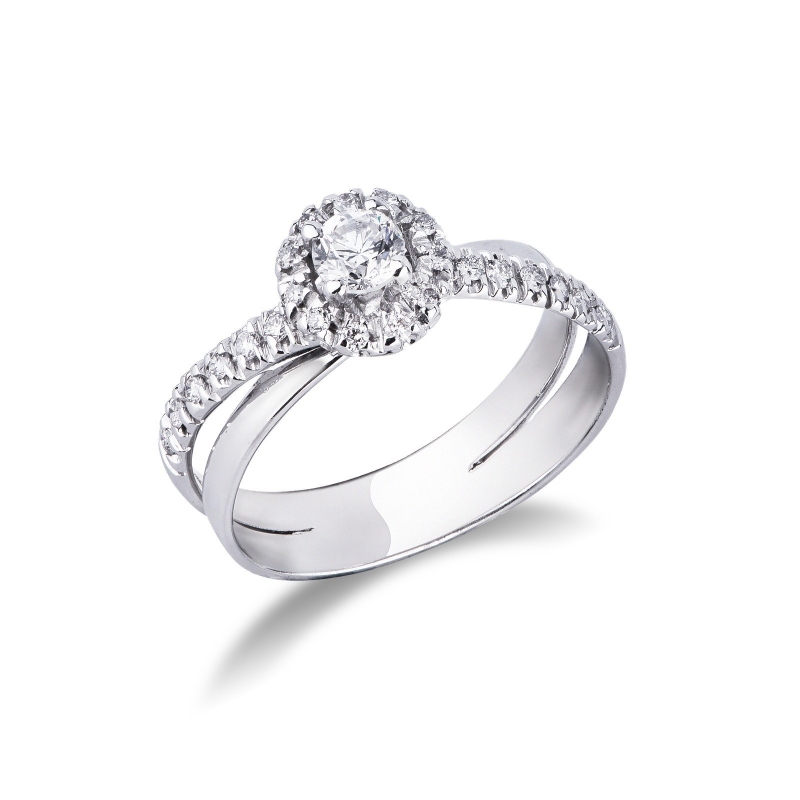 Bague en or blanc 18k à double bande avec diamants