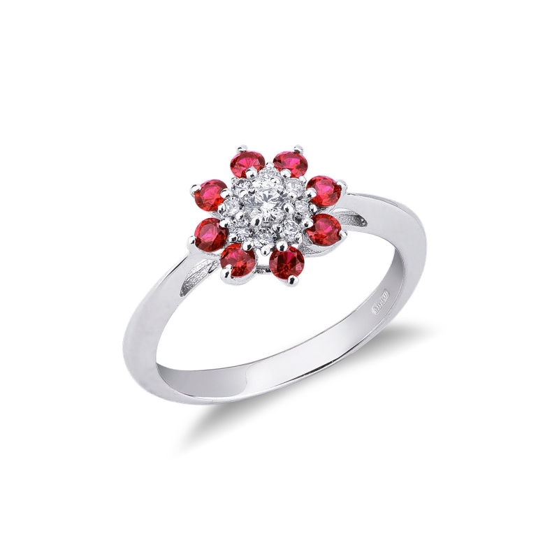 Bague fleur en or blanc 18k avec diamants et rubis
