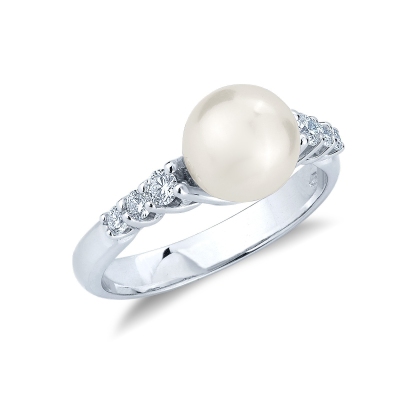 Bague en or blanc 18 carats avec perle naturelle et diamants