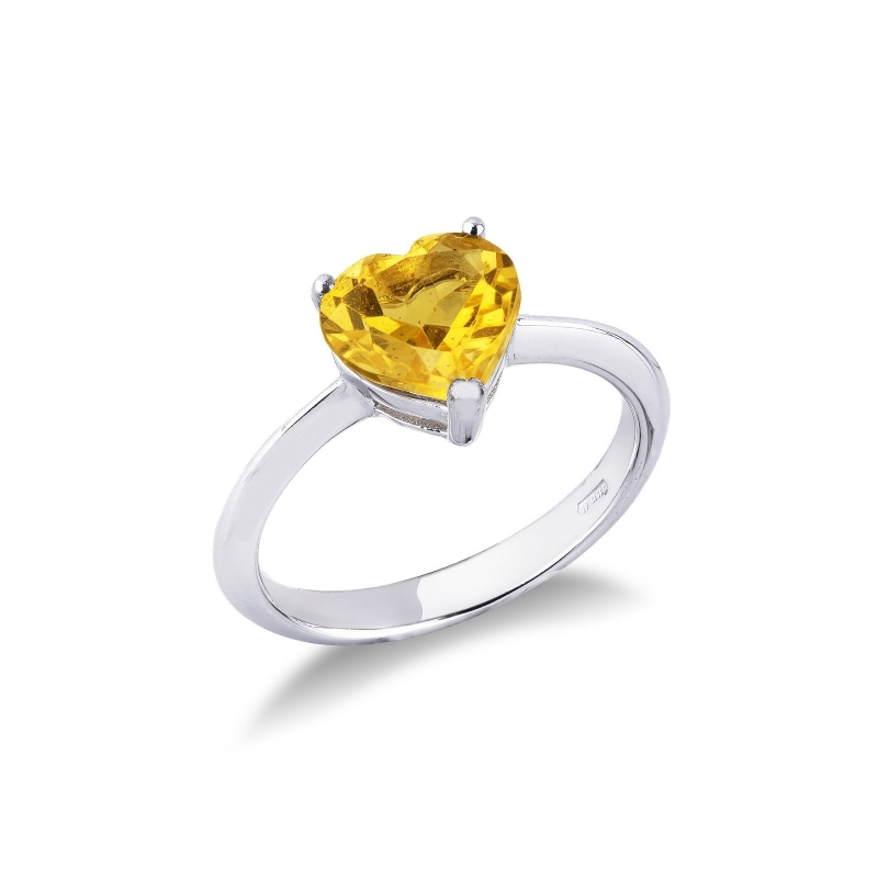 Bague romantique en or blanc 18k avec un citrine