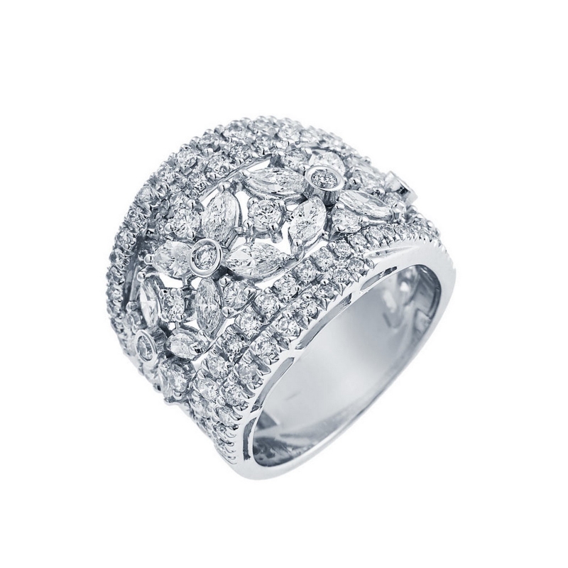 Bague large en or blanc 18k, sertie de diamants motif fleur
