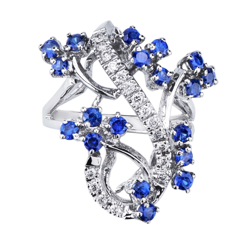 Bague fantaisie en or blanc 18k avec saphirs bleus et diamants