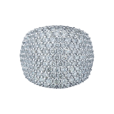 Bague en or blanc 18 carats sertie d'un pavé de diamants 