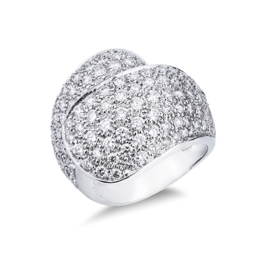Bague en or blanc 18k avec pavé de diamants