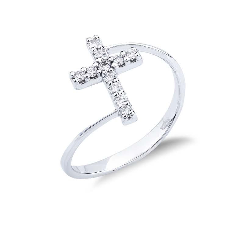 Bague en or blanc avec croix de diamants