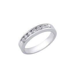 Bague à sept pierres en or blanc 18k avec diamants, carat 0,50