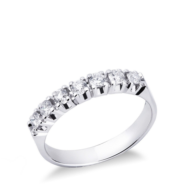Bague demi-tour en or blanc 18k avec 7 diamants 0.50 ct