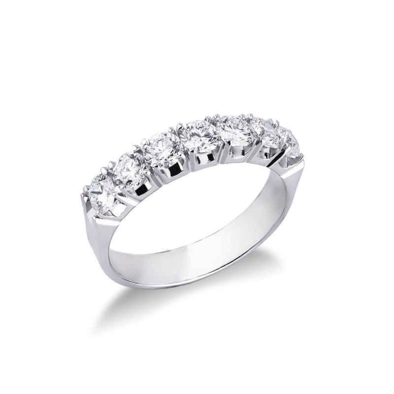 Demi alliance à 7 diamants 1.20 ct or blanc 18k