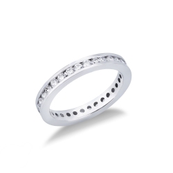 Bague Eternity design en or blanc 18k avec diamants