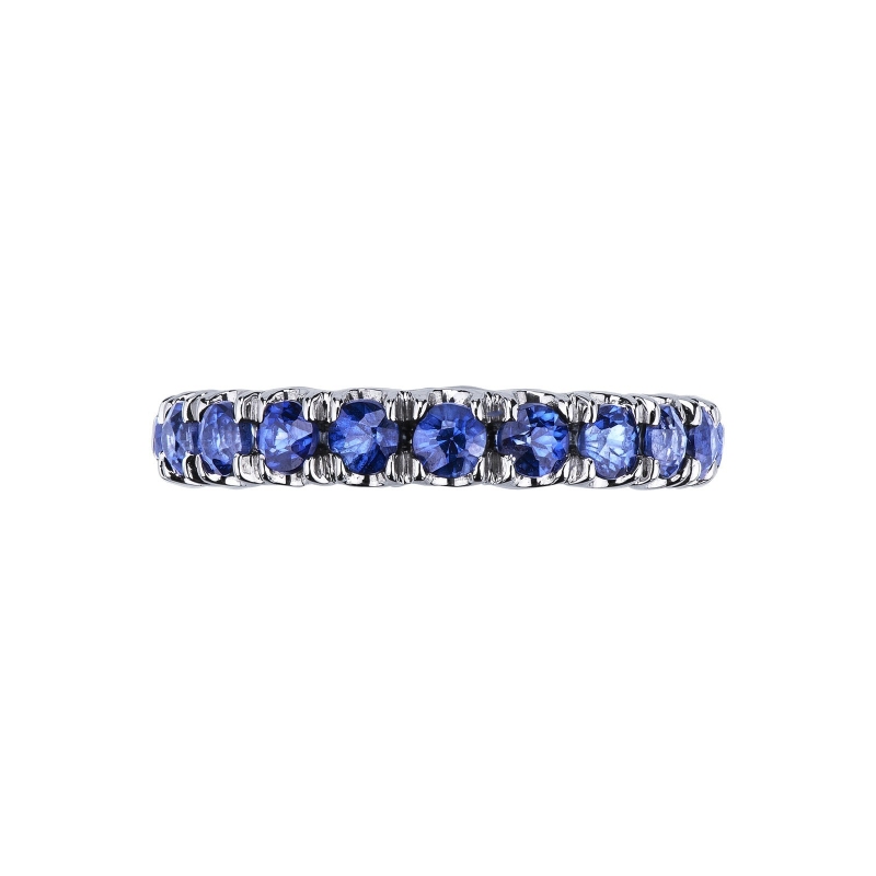 Bague Eternity en or blanc avec saphirs bleus 2,60ct