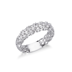 Bague en or blanc 18 carats avec diamants 