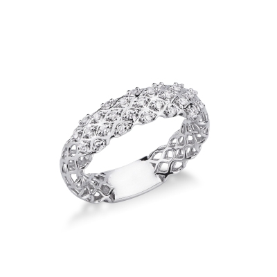 Bague en or blanc 18 carats avec diamants 