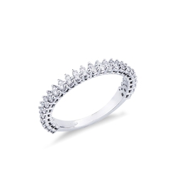  Bague design en or blanc 18k sertie de diamants