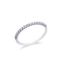 Bague alliance en or blanc 18k sertie diamants
