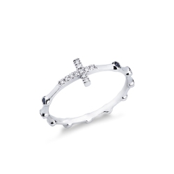 Bague en or blanc 18k avec croix et diamants blancs et noirs