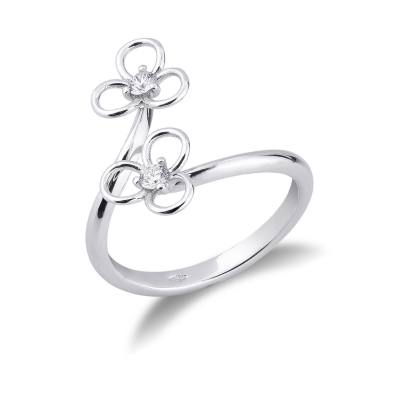Bague en or blanc 18k avec deux fleurs stylisées et diamants