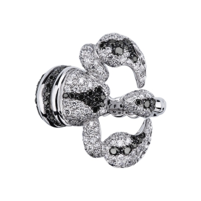 Bague scorpion en or blanc 18k avec diamants noirs et blancs