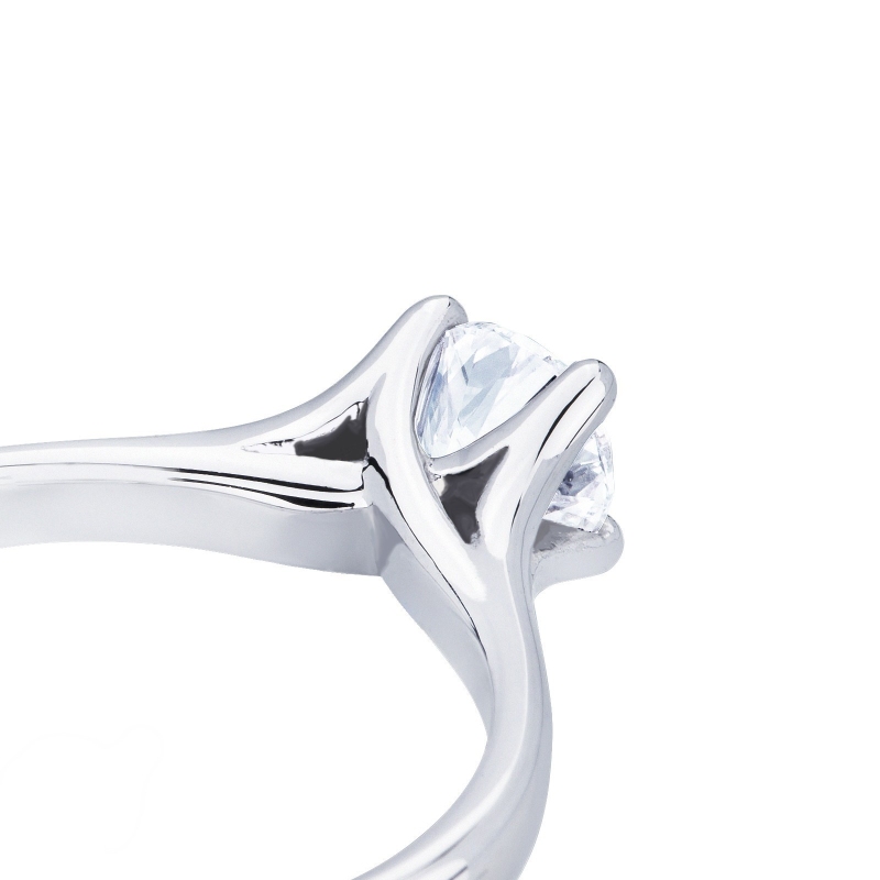 Bague Solitaire en Or Blanc 18k avec Diamant 0,70 ct