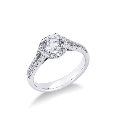 Bague solitaire avec diamant central 0.70 ct 
