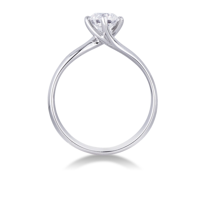 Bague solitaire à griffes confort 0,70 ct