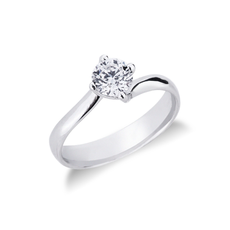 Bague solitaire à griffes confort 0,70 ct