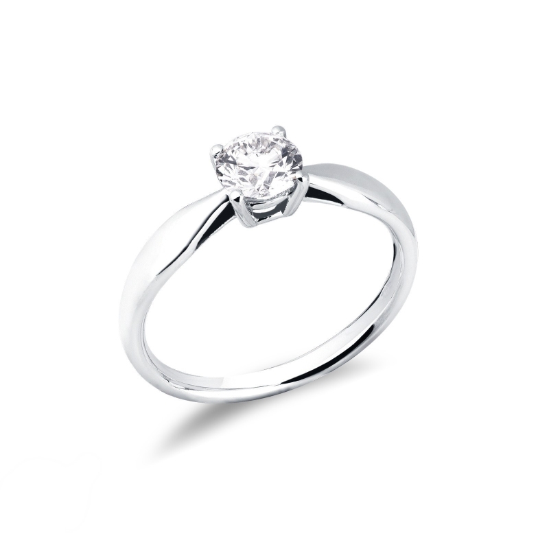 Solitaire bague en or blanc 18k avec diamant 0.70 ct