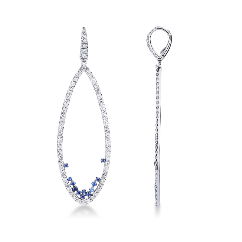 Boucles d'oreilles ovales en or blanc 18k avec diamants et saphirs bleus
