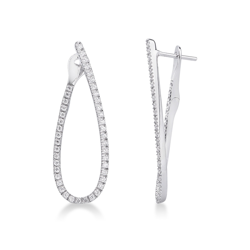 Boucles d’oreilles ovales allongées en or blanc 18k avec diamants