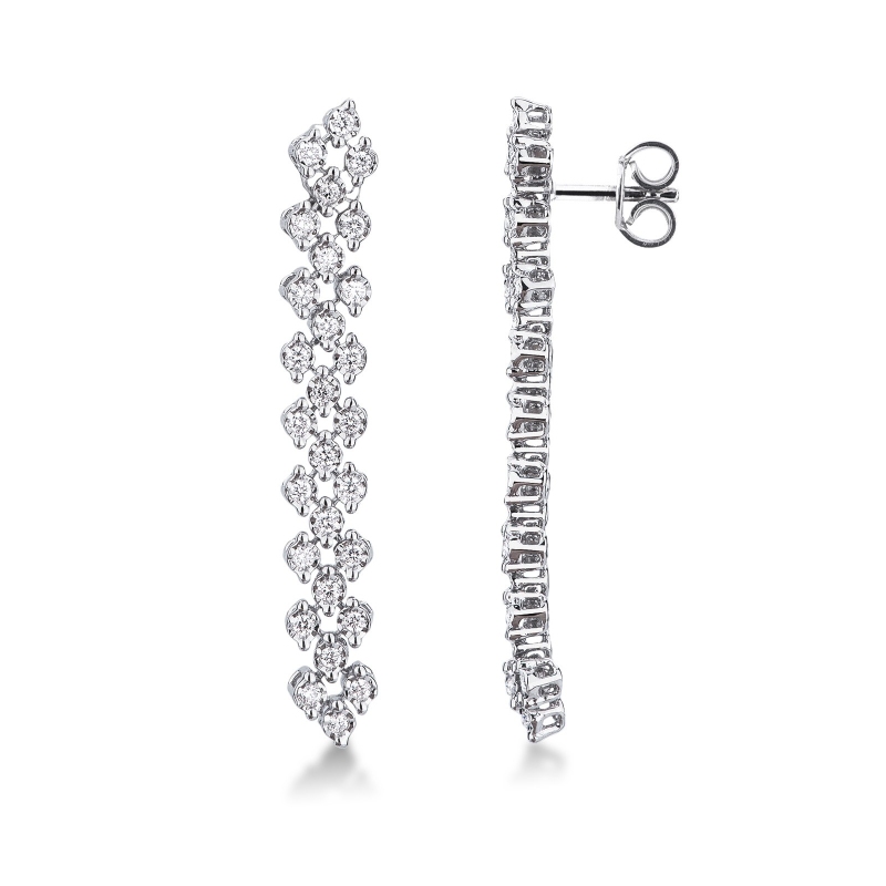 Boucles d'oreilles pendantes en tissu en or blanc 18k avec des diamants