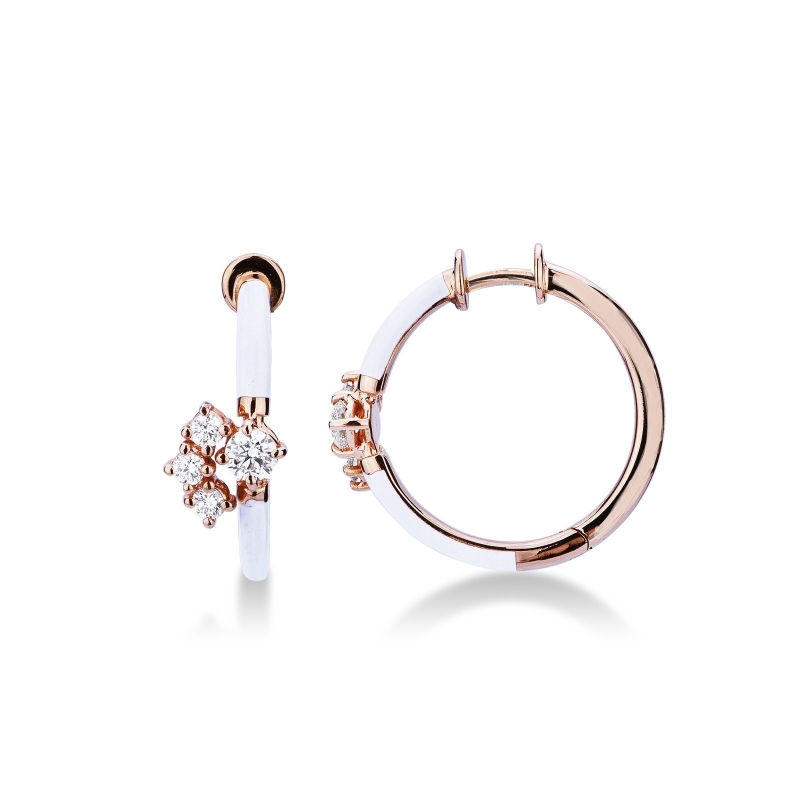 Boucles d’oreilles créoles en or rose 18k émaillées blanc avec diamants