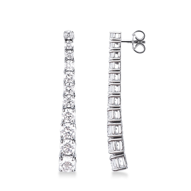 Boucles d’oreilles or blanc 18k à design et diamants 2,54 ct