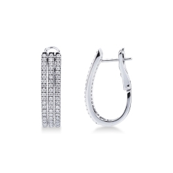 Boucles d'oreilles ovales or blanc 18k avec triple rangée diamants