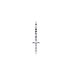 Boucle d'oreille lettre T en or blanc 750 et diamants